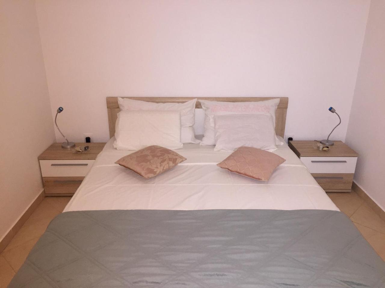 Apartments Adria Pula Ngoại thất bức ảnh